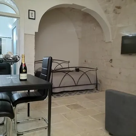 بيت ضيافة Le Tre Alcove 3*