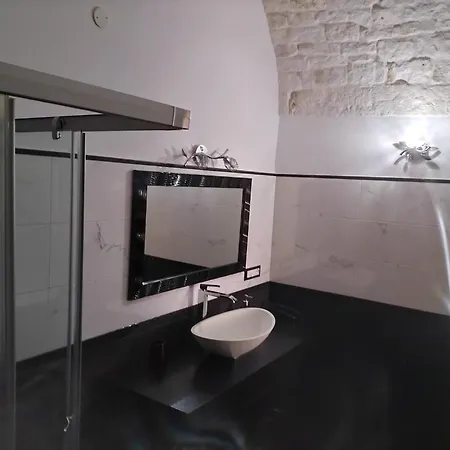 Le Tre Alcove بيت ضيافة 3*